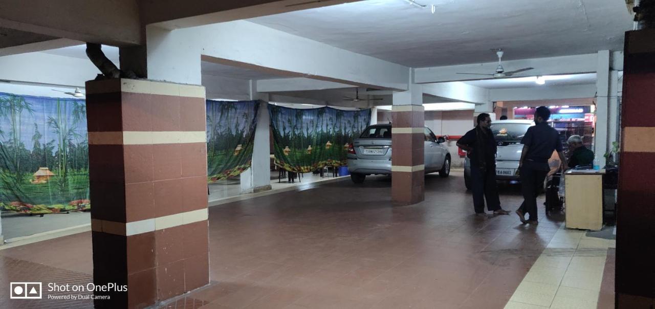 Dwaraka Inn Visakhapatnam Zewnętrze zdjęcie